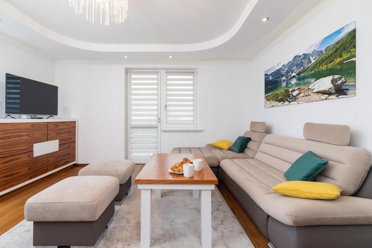 Mountain View Apartment Zborowskiego Krupowki By Noclegi Renters Zakopane Exteriér fotografie